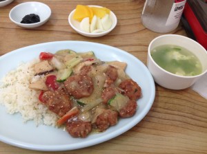 '수제 완자'의 느낌이 팍팍 나는 난자완스밥