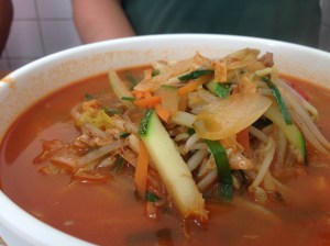 담백한 맛의 짬뽕. 일반 짬뽕보다는 뛰어나지만 이 집의 다른 메뉴에 비해서는 평이한 수준