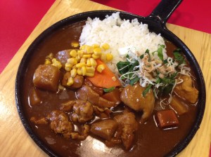 버터치킨 카레라이스. 이 이름을 보고도 시키지 않는다면 그야말로 얼음과 같은 심장을 가진 게 틀림없다