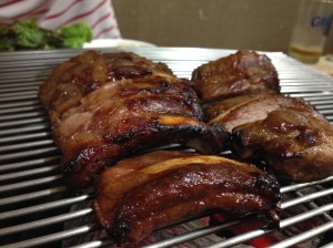 이 집 등갈비는 생각보다 살이 꽤 붙어 있는 편이다