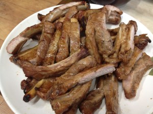 가격이 오르면서 오히려 갈비대 크기는 좀 작아진 듯해서 아쉽다. 사진은 지난 2012년 모습