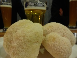 몸에 좋다고는 하는데 먹어도 잘 모르겠다