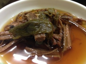 많이 짜지 않고 두께도 두툼한 쇠고기 장아찌