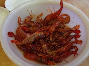 독도새우는 닭새우와 꽃새우 두 종류가 있다고 한다