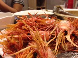 질기거나 딱딱하지 않을까 우려했지만 거의 새우깡 식감으로 부드러우면서 고소하다