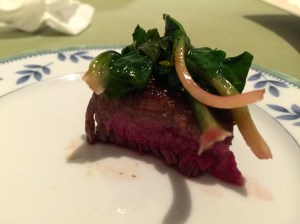 시금치도 단 맛이 나면서 의외로 스테이크와 잘 어울린다